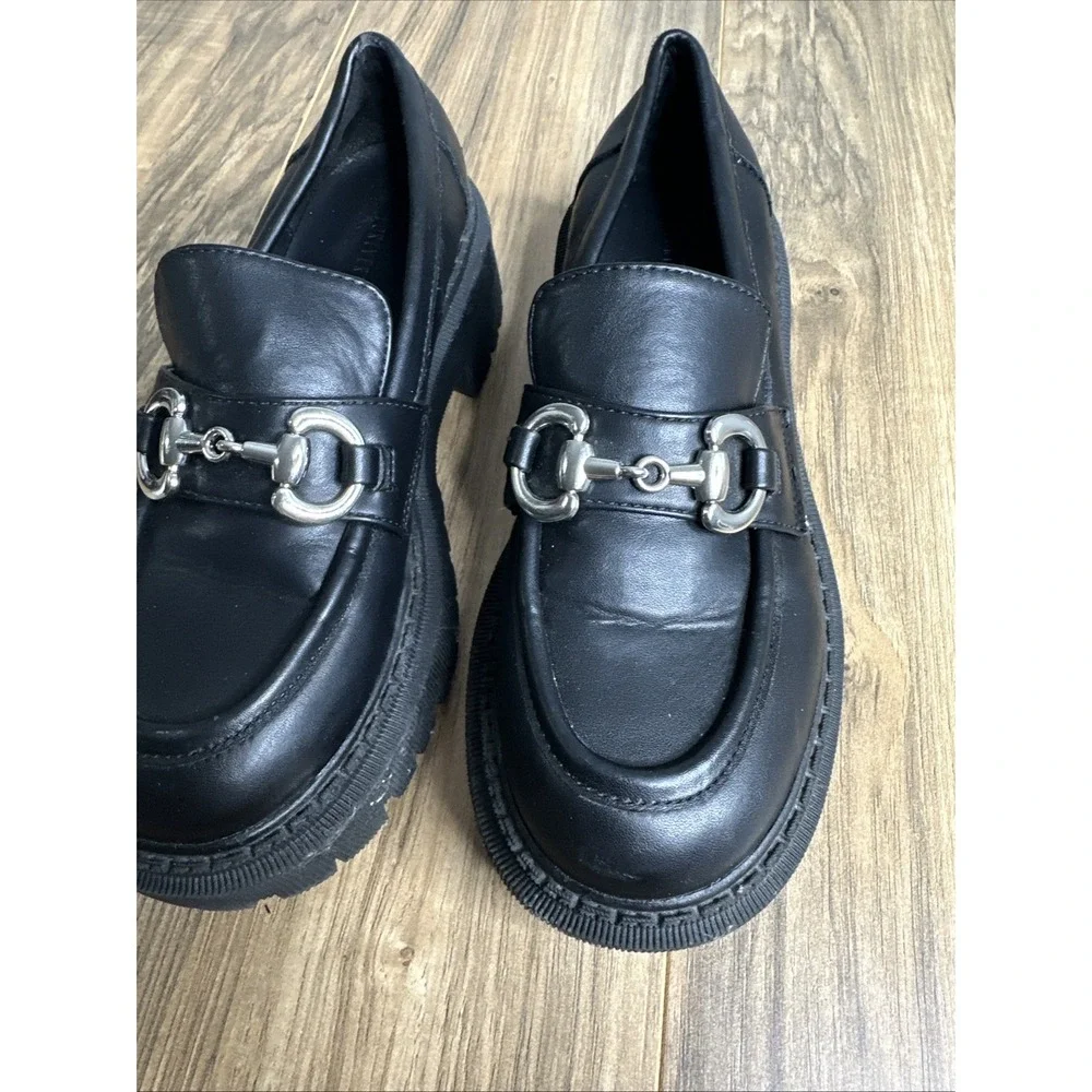 Forever 21 Women's‎ Slip On Platform Shoes Size 5.5 Black